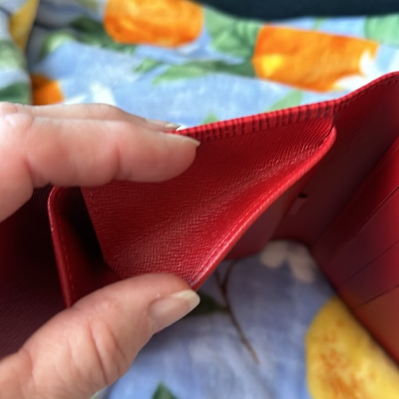 LOUIS VUITTON ❤️EPI Red Tri-fold Leather NEW/Unused Flawless Authentic Vintage - Picture 7 of 16